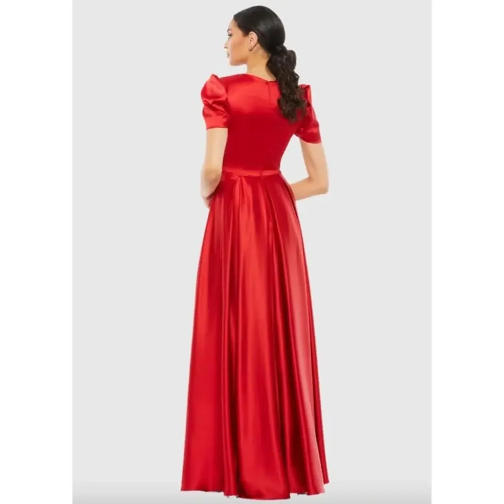 MAC DUGGAL Dress Size 4 Evening Gown Red NEW Puff Sleeve V-Neck Satin - Picture 2 of 7